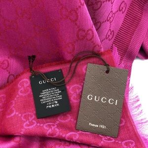 NEW Gucci Wool & Silk Blend GG Monogram Pink Scarf